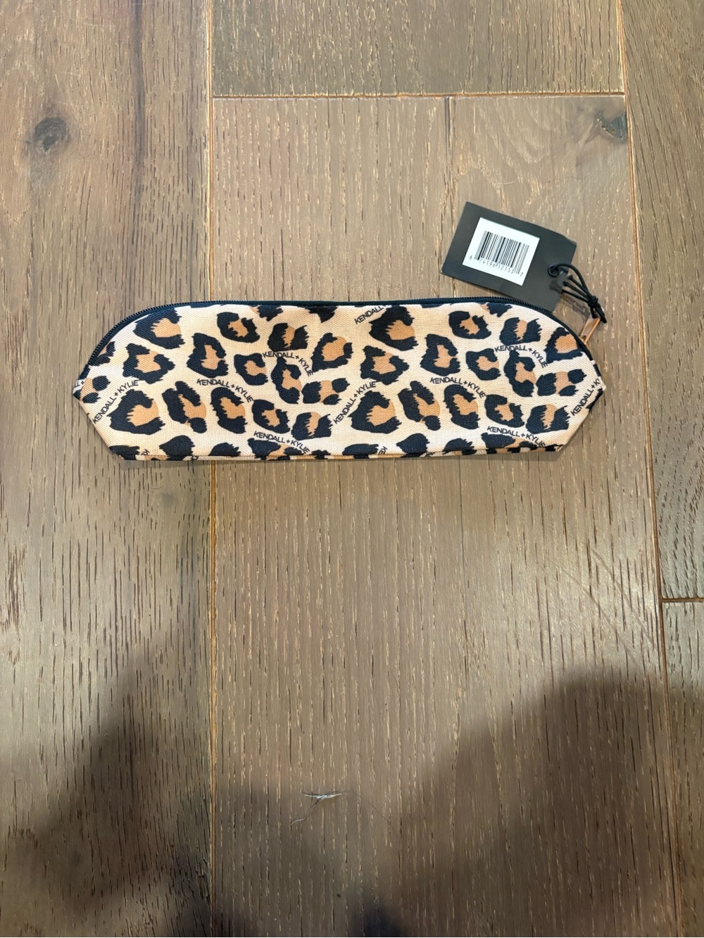 Kendall + Kylie Leopard Bag & Eye/Brow Clean Beauty Bundle $56 NEW - Picture 4 of 16